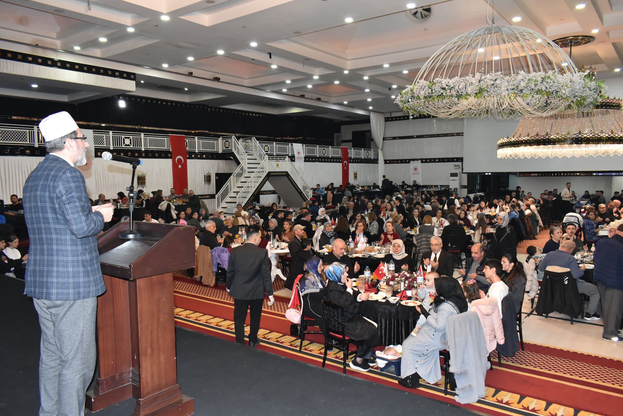 Devletimizin Şefkat Eli: Bursa’da Koruyucu Aile İftar Buluşması