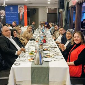 “Büyük Aile Sofraları” Programı Kapsamında Roman Vatandaşlarımızla İftar Programları Düzenlendi - fotoğraf 1