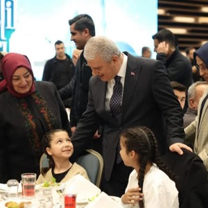Dünya Yetimler Günü’nde Gönül Sofrasında Buluştuk - fotoğraf 4