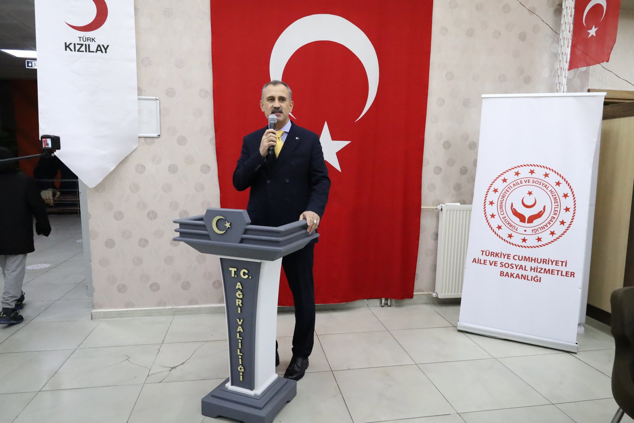 Dünya Yetimler Günü - fotoğraf 1