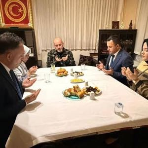 15 Temmuz Gazimiz Ferhat GÖKMEN ve Ailesine İftar Ziyareti Gerçekleştirildi. - fotoğraf 2