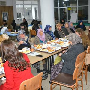 Muradiye Yurdu’nda “Üç Kuşak Ramazan” Programı Gerçekleştirildi - fotoğraf 1