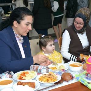 Muradiye Yurdu’nda “Üç Kuşak Ramazan” Programı Gerçekleştirildi - fotoğraf 4