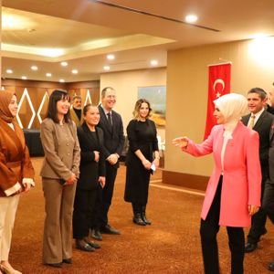 Bakanımız Sayın Mahinur ÖZDEMİR GÖKTAŞ’ın Katılımıyla Dünya Yetim Günü’nde Anlamlı İftar Buluşması - fotoğraf 3