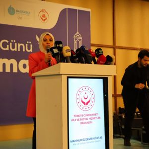 Bakanımız Sayın Mahinur ÖZDEMİR GÖKTAŞ’ın Katılımıyla Dünya Yetim Günü’nde Anlamlı İftar Buluşması - fotoğraf 5