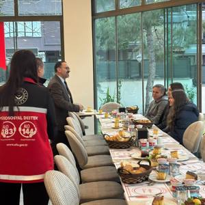 Salihli’de Dünya Yetimler Günü İftar Programı Düzenlendi - fotoğraf 3