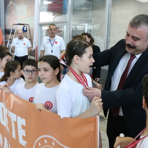 8 Mart Dünya Kadınlar Günü İlimizde "Şenlik Yarışları" ile Taçlandı - fotoğraf 10