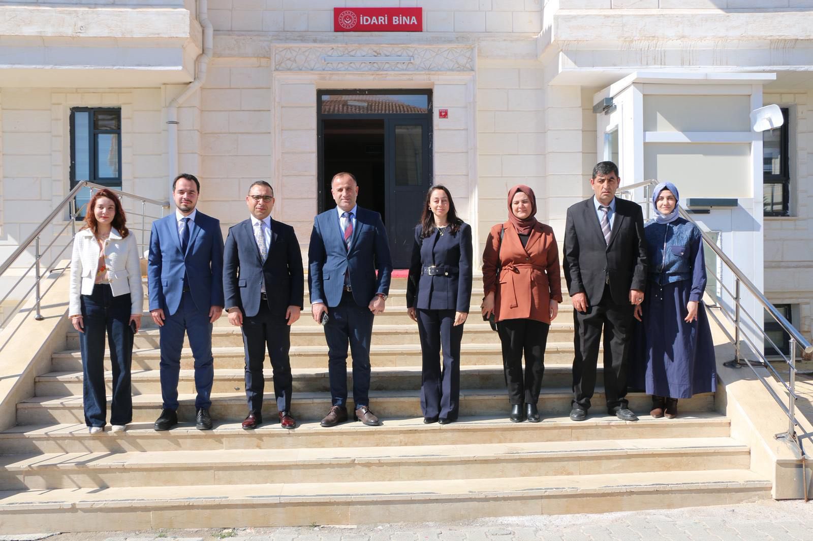 Adil Bucak Çocuk Evleri Sitemizdeki Minik Kalpleri Ziyaret Ettik.