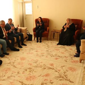 Bakanlık Heyetimiz İle Birlikte Aziz Şehidimizin Kıymetli Ailesini Ziyaret Ettik. - fotoğraf 2