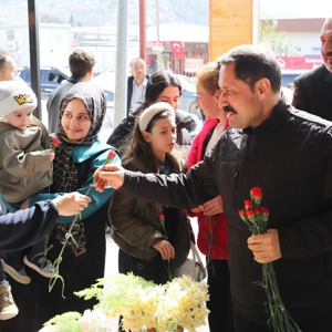 8 Mart Dünya Kadınlar Günü Kutlu Olsun. - fotoğraf 1