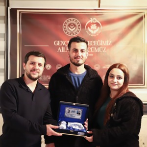 Gençlik Geleceğimiz, Ailemiz Gücümüz - fotoğraf 9