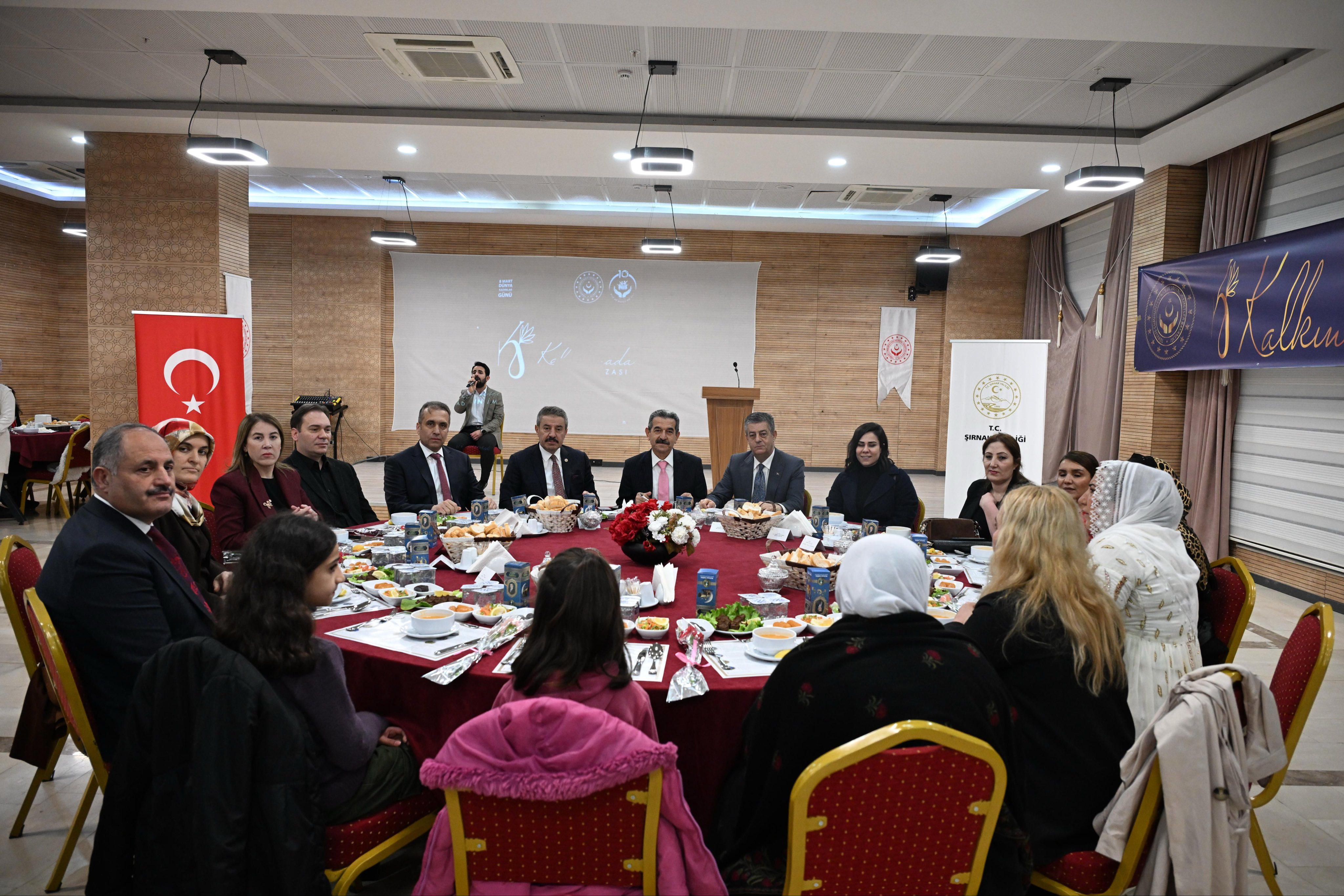 8 Mart Dünya Kadınlar Günü’nde Anlamlı İftar Buluşması