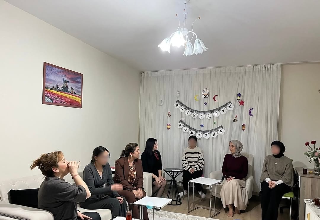 İl Müdürümüz Sayın Emine BÖÇKÜN, Çocuklarımızla İftar Sonrası Buluşmasında Bir Araya Gelerek 8 Mart’ı Kutladı