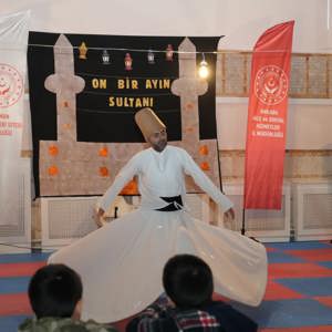 Eryaman Çocuk Evleri Sitesi’nde Ramazan’ın Bereketi Çocuklarla Paylaşıldı - fotoğraf 8