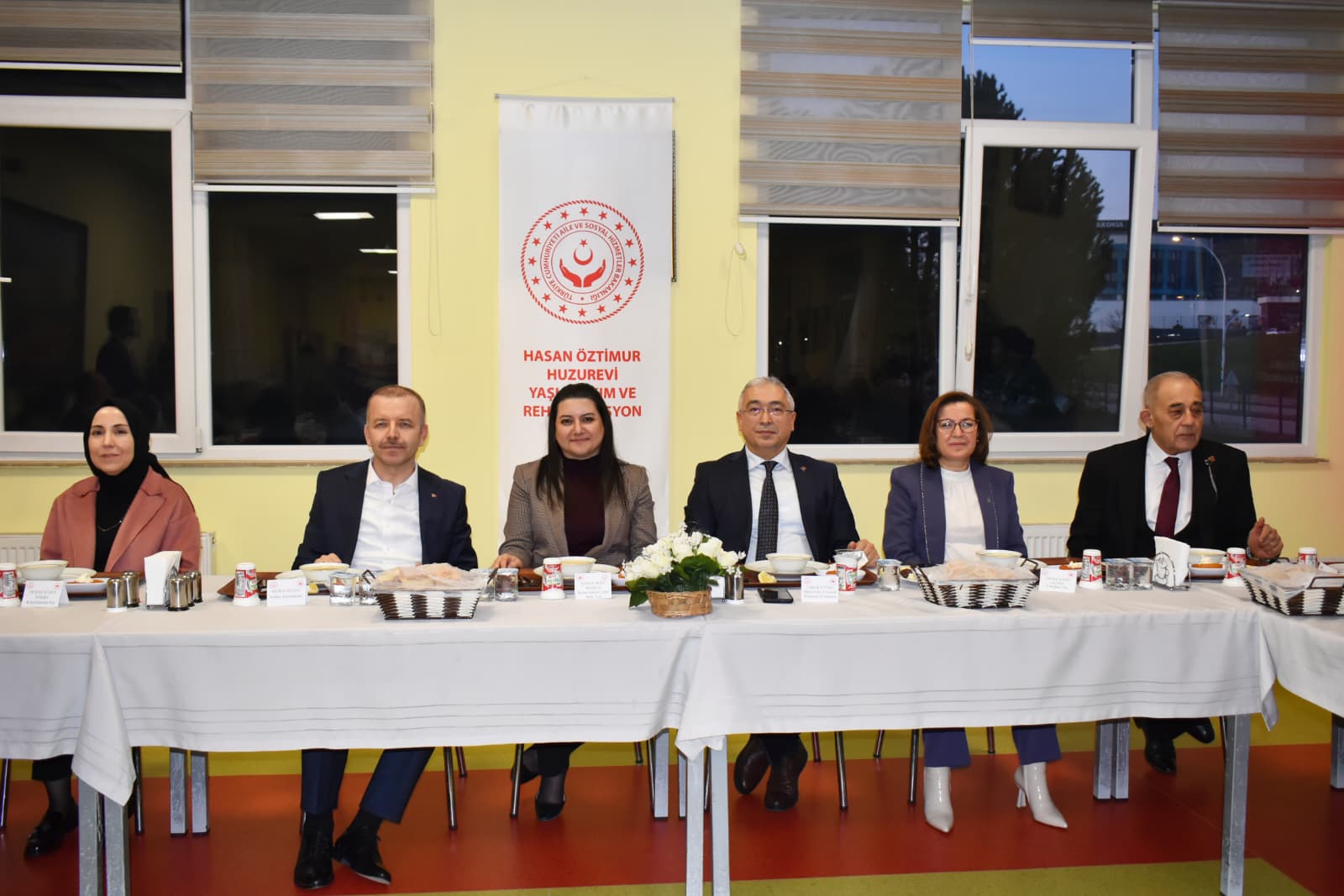 Geçmişin Mirası, Bugünün Hazinesi: Kıymetli Büyüklerimizle Bir Aradayız