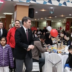 Dünya Yetimler Günü vesilesiyle kıymetli evlatlarımız ve aileleriyle bir araya geldik. - fotoğraf 2