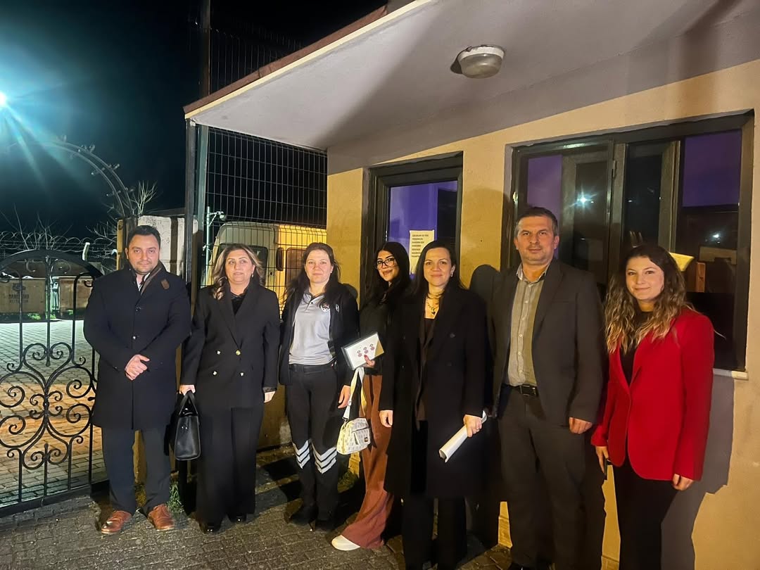 İl Müdürümüz Sayın Emine BÖÇKÜN, Bandırma Hicri Ercili Çocuk Evleri Sitesi Müdürlüğümüze Gece Ziyareti Gerçekleştirdi