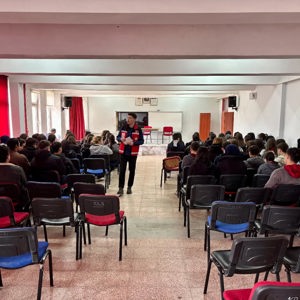 Dijital Dünyada Güvenli Adımlar - fotoğraf 1