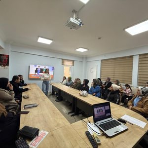 Evlenecek Gençlerin Desteklenmesi Projesine başvuran çiftlere “Teknoloji Bağımlılığı” eğitimleri - fotoğraf 1
