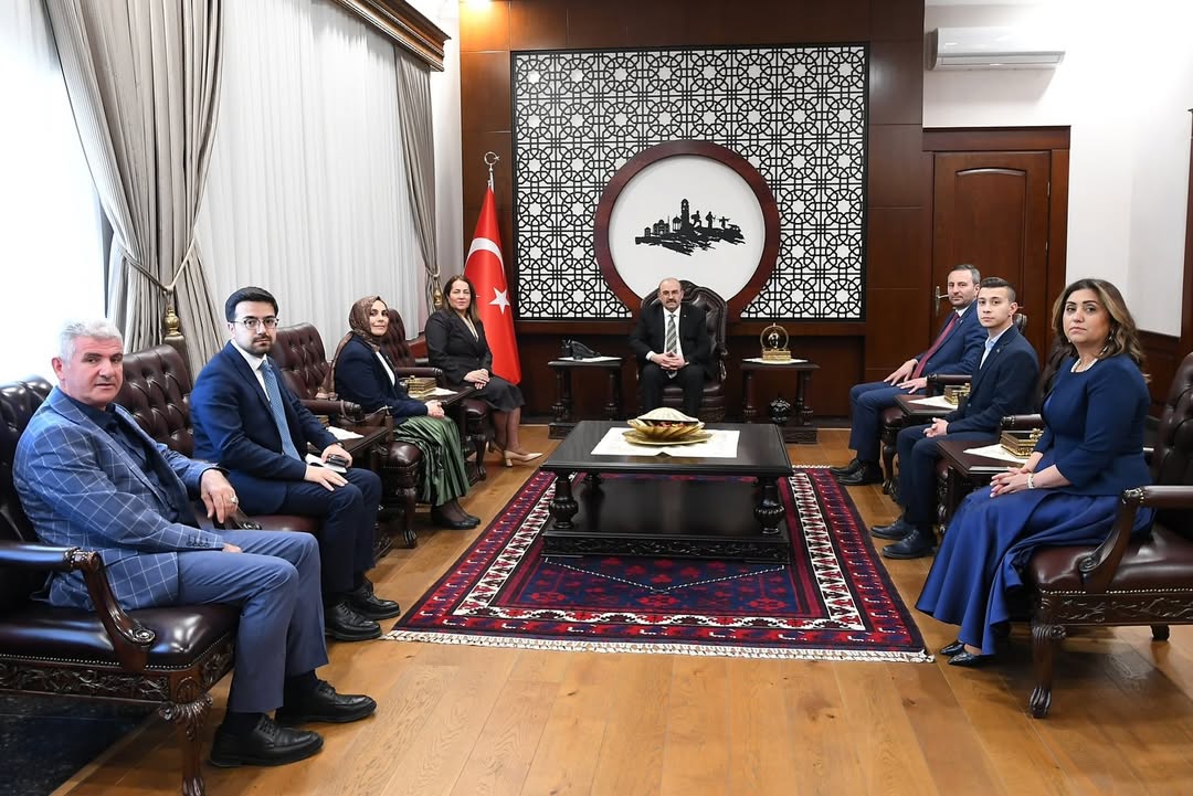 Bakan Yardımcımız Sayın Dr. Sevim SAYIM MADAK, Valimiz Sayın İsmail USTAOĞLU’nu Makamında Ziyaret Etti