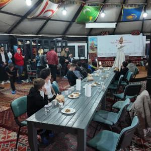 KIZILAYIN GÖNÜL SOFRASINDA ÇOCUKLARIMIZLA BULUŞMA - fotoğraf 3