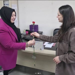 Yaşlı Bakım Hizmetleri Daire Başkanımız Gamze ALTUN Mesai arkadaşlarımızın 8 Mart Dünya Kadınlar Günü kutladı. - fotoğraf 3
