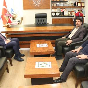 İl Müdürümüz Fatih YILMAZ, Memur-Sen Şanlıurfa Şube Başkanlığını Ziyaret Etti. - fotoğraf 1