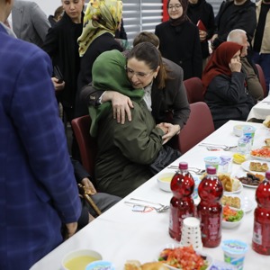 Şehit Ailelerimiz ve Gazilerimizle Büyük Aile Sofrası - fotoğraf 5
