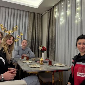 Evlilik Kredisi Desteğinden Yararlanarak Yuvasını Kuran Çiftlerimizin Hanelerinde, İftar Sofralarında Buluştuk - fotoğraf 1