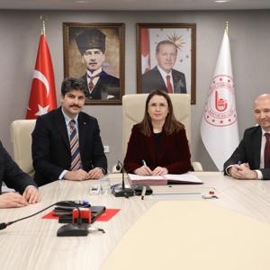 “Birlikte Yaş Alıyoruz” Projesinin İmza Töreni Gerçekleştirildi - fotoğraf 1