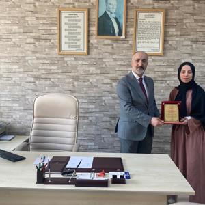 Görev Yeri Değişen Çalışma Arkadaşlarımıza Teşekkür Belgeleri Takdim Edildi - fotoğraf 6