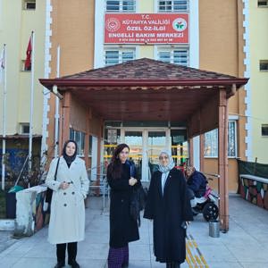 İl Müdürümüz ve Yardımcılarından Özel Bakım Merkezleri ile Kreşlere Ziyaret - fotoğraf 1