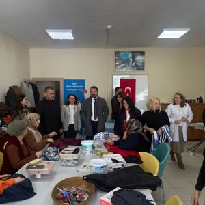 Bakanlık Başkanları Zeynep KILIÇ ve Ali ÜSTÜNYER, Kocaeli Sosyal Dayanışma Merkezini Ziyaret Etti - fotoğraf 3