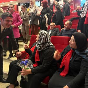 Yaşlılara Saygı Haftası’nda Gebze Huzurevinde “Sevgi ve Saygı Önceliğimiz” Programı Düzenlendi - fotoğraf 2
