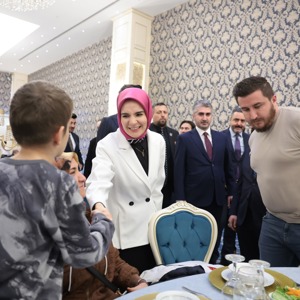 Aile ve Sosyal Hizmetler Bakanımız Göktaş, şehit aileleri ve gazilerle iftarda bir araya geldi - fotoğraf 2
