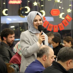 Aile ve Sosyal Hizmetler Bakanımız Göktaş, devlet korumasındaki çocuklarla iftarda bir araya geldi - fotoğraf 1
