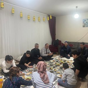 Devlet Himayesindeki Çocuklarımızdan Şehitlerimizin Emanetlerine Gönül Sofrası - fotoğraf 1