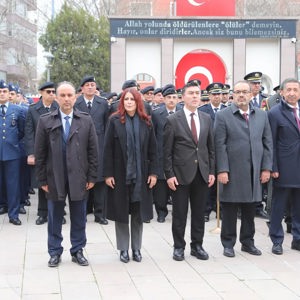 Çanakkale Zaferi’nin 111’inci Yıl Dönümünde Şehitlerimizi Rahmetle Andık - fotoğraf 3