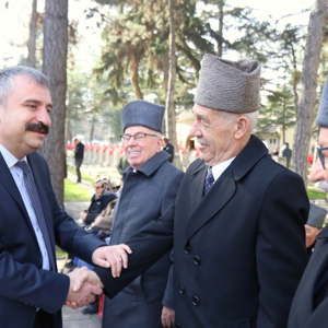 Şehitlerimiz Kabirleri Başında Rahmet ve Şükranla Anıldı - fotoğraf 4