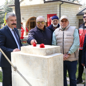 Şehitlerimiz Kabirleri Başında Rahmet ve Şükranla Anıldı - fotoğraf 10