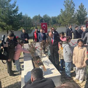Çanakkale Zaferi ve Şehitleri Anma Günü’nde Aziz Şehitlerimizi Andık  - fotoğraf 1