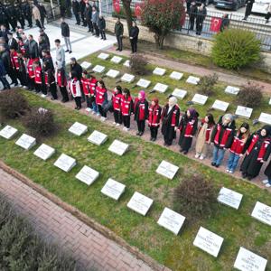 18 Mart Çanakkale Zaferi’nin 111. Yıl Dönümünde Şehitlerimiz Dualarla Anıldı. - fotoğraf 3