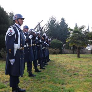 18 Mart Çanakkale Zaferi’nin 111. Yıl Dönümünde Şehitlerimiz Dualarla Anıldı. - fotoğraf 4