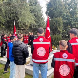 18 Mart Çanakkale Zaferi’nin 111. Yıl Dönümünde Şehitlerimiz Dualarla Anıldı. - fotoğraf 7