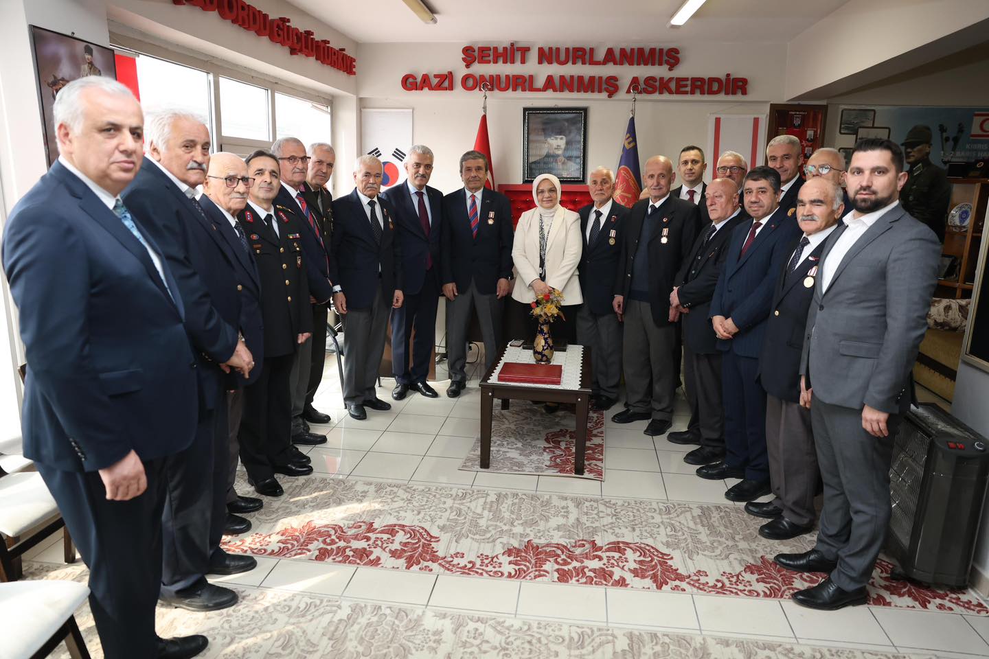 Türkiye Harp Malulü Gaziler Şehit Dul ve Yetimleri Derneği ile Türkiye Muharip Gaziler Derneği Ziyaret Edildi.