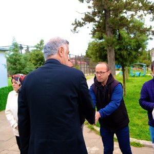 İl Müdürümüz Emre Çalğan Çocuklarımızla Bayram Sevincini Paylaştı - fotoğraf 2