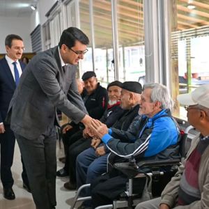 Vefa ve Şefkat Dolu Bayram Ziyareti - fotoğraf 1