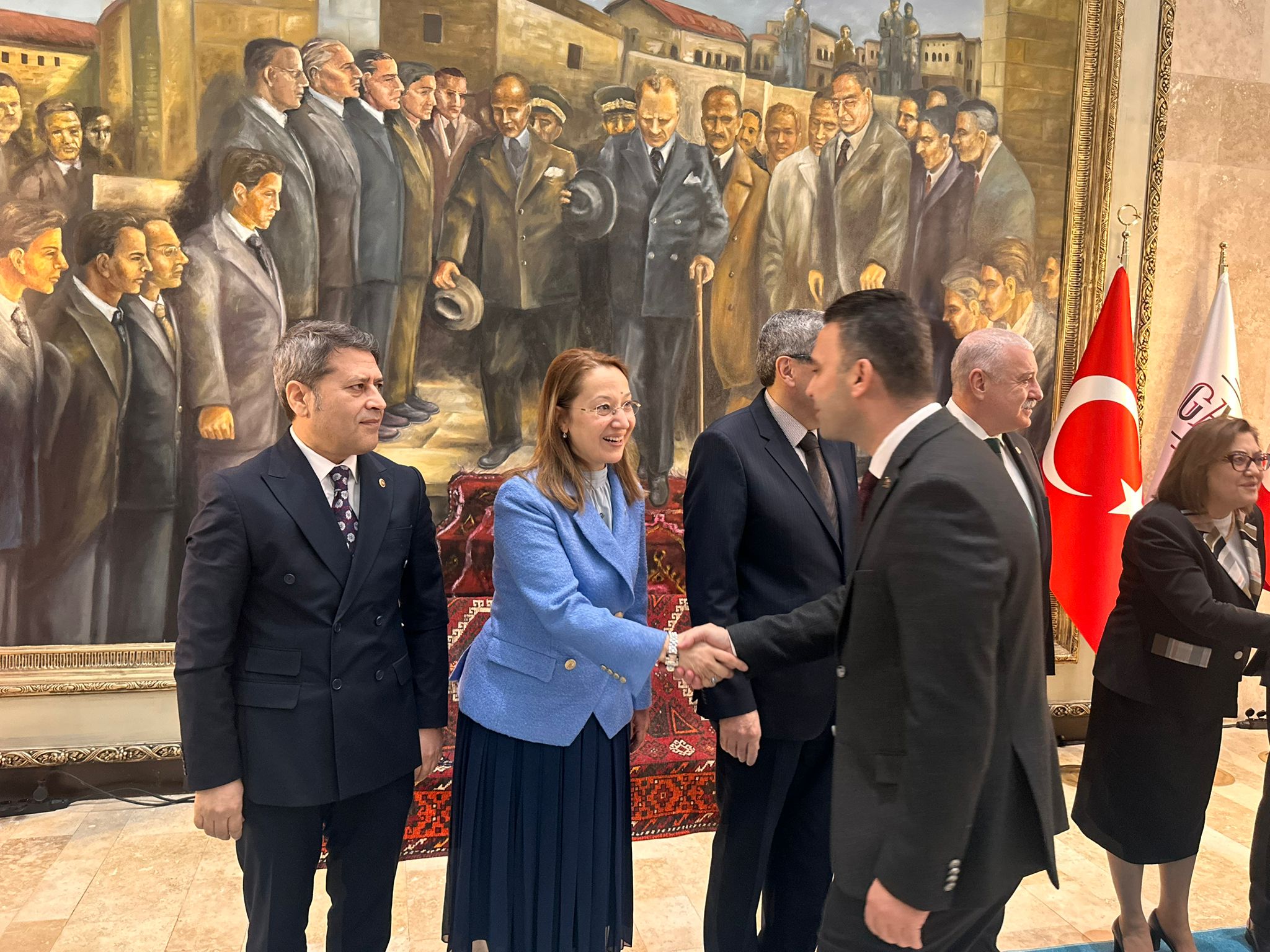 Gaziantep’te Geleneksel Bayramlaşma Töreni Yoğun Katılımla Gerçekleştirildi