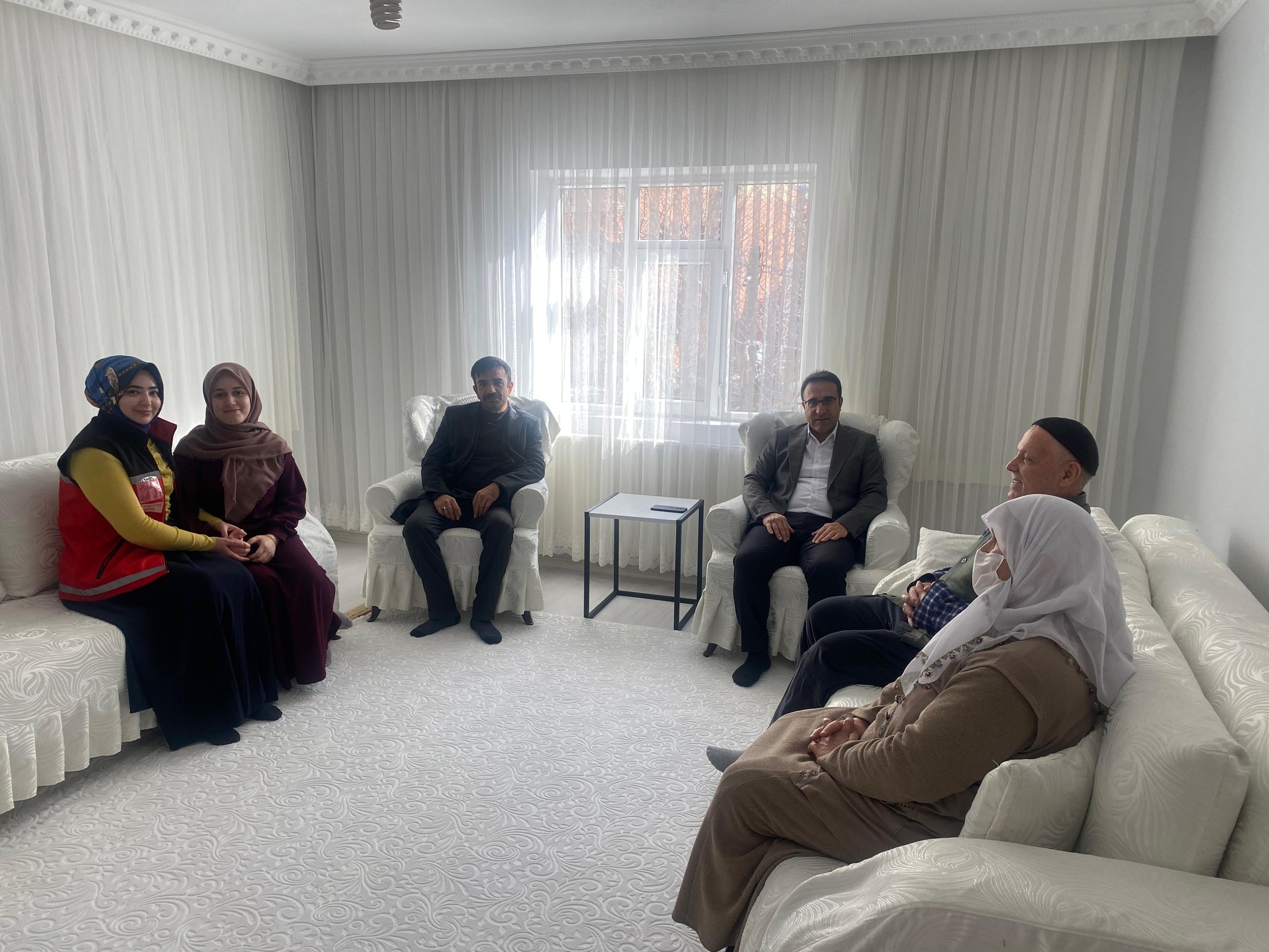 Kahraman Gazimize Anlamlı Ziyaret