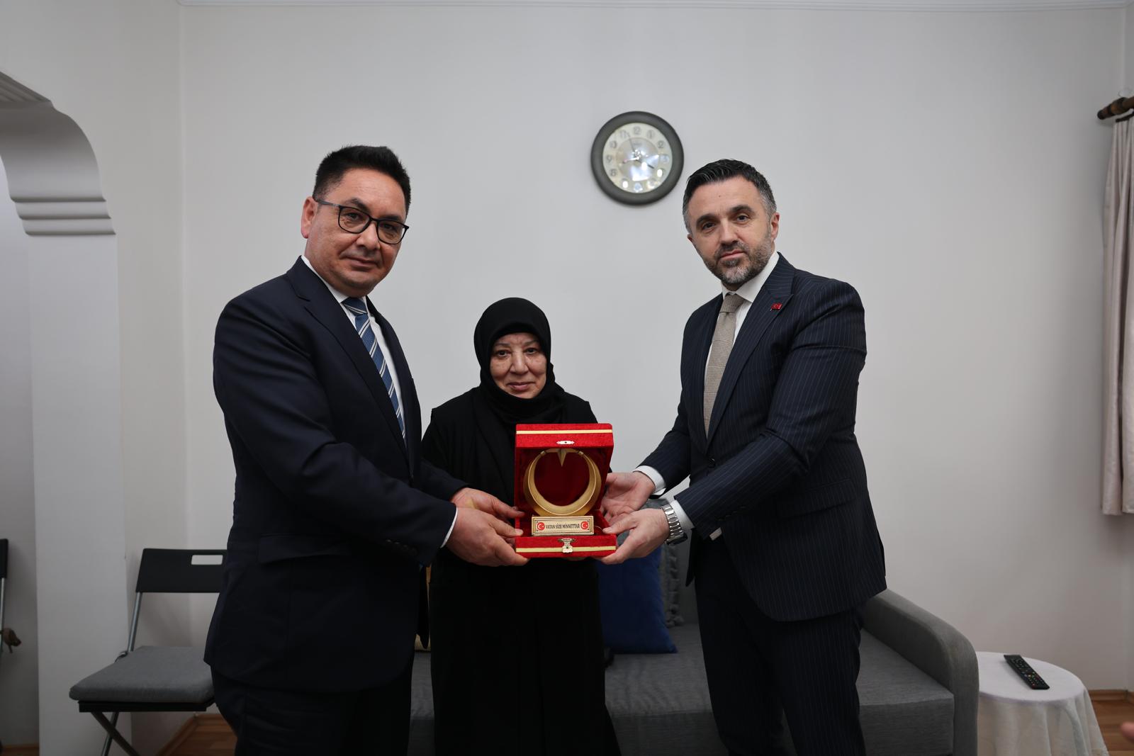 18 Mart Çanakkale Zaferi ve Şehitleri Anma Günü Kapsamında Şehit Ailelerimiz Ziyaret Edildi